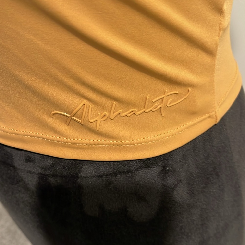 Alphalete tank top zip front - Picture 3 of 4